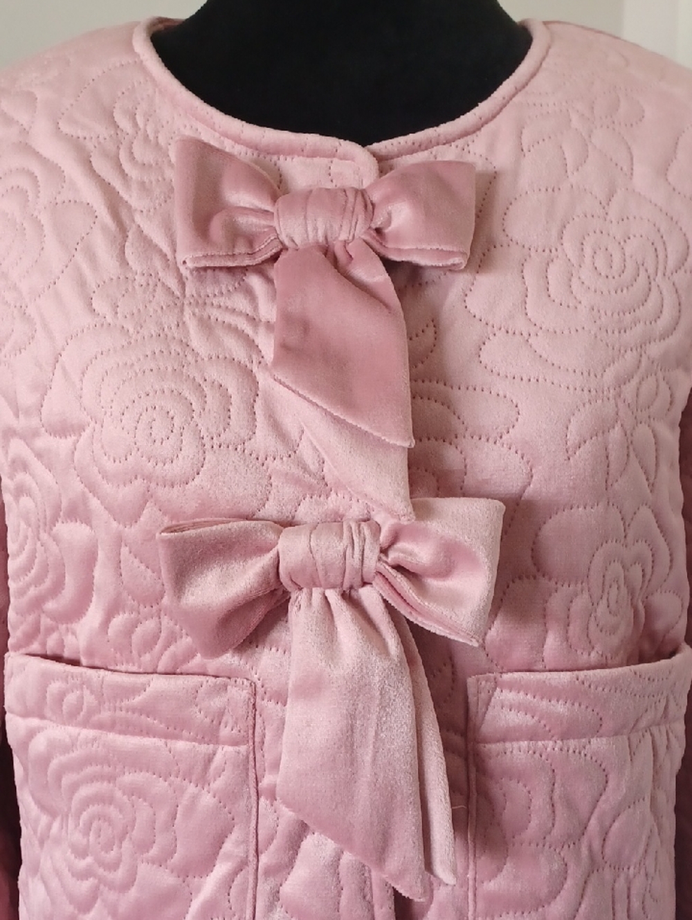NWT ** Lait Collection Pink Velvet Quilted Jacket by American Heiress ** Size M - Picture 5 of 10